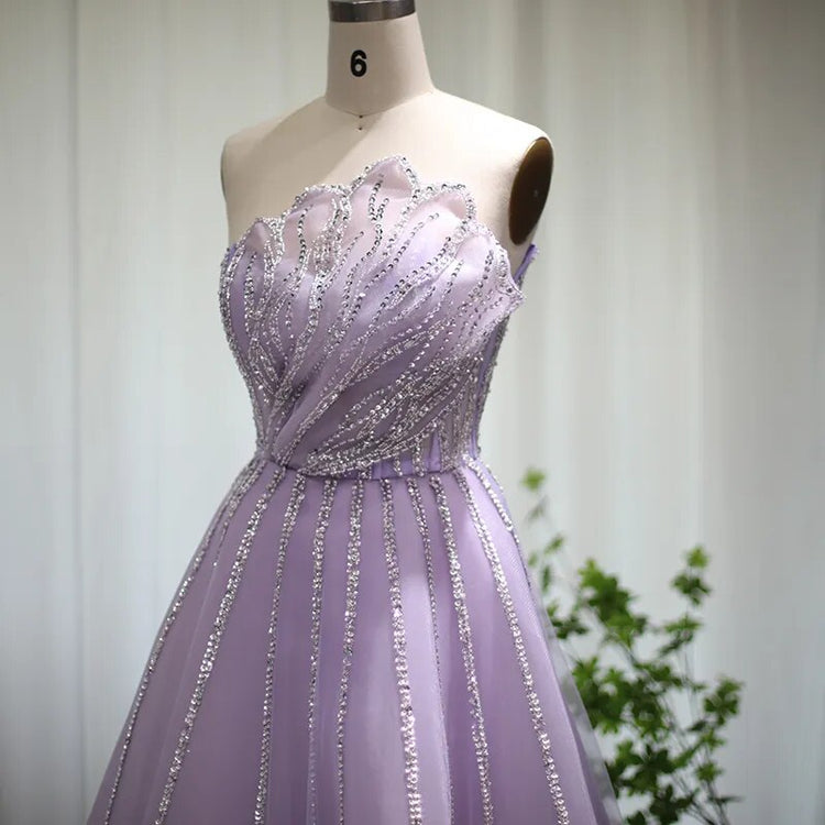 Vestido de Festa Longo com Detalhe no Decote Transparente - Modelo Especial