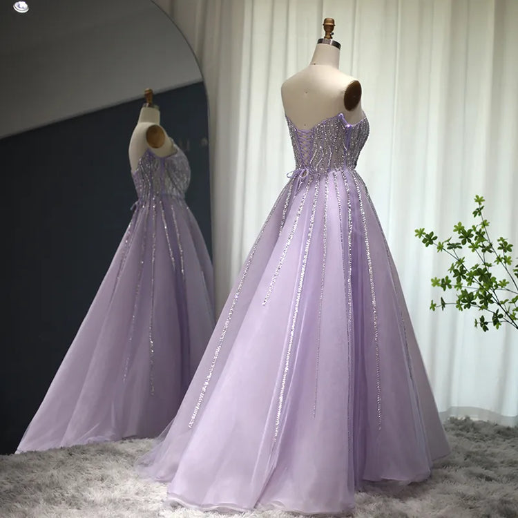Vestido de Festa Longo com Detalhe no Decote Transparente - Modelo Especial