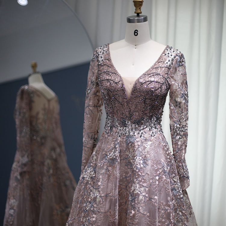Vestido de Festa Luxo Rainha com Detalhes Florais - Modelo Especial