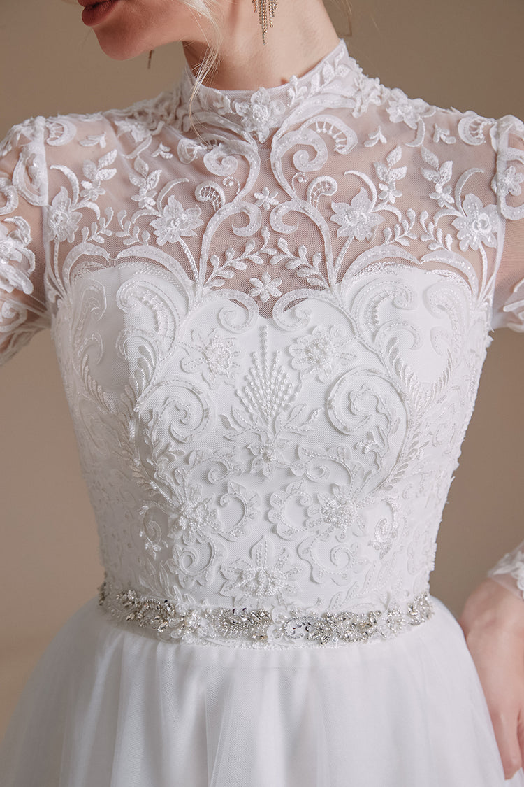 Vestido de Festa Luxo Clássico Romântico com Apliques em Cristais e Renda