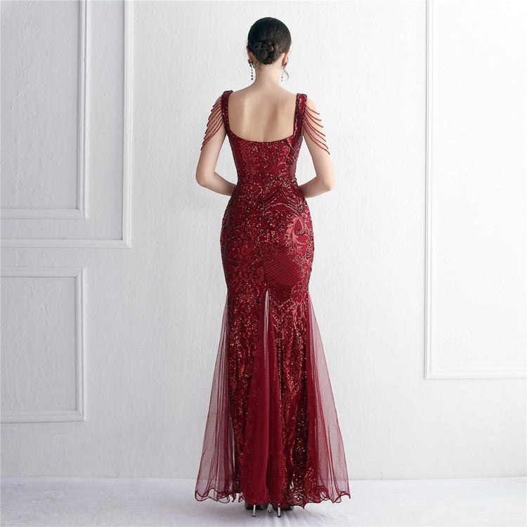 Vestido de Festa Sereia com Detalhes em Brilho Marsala