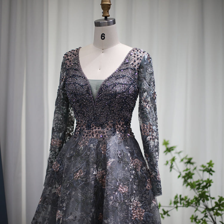 Vestido de Festa Luxo Rainha com Detalhes Florais - Modelo Especial