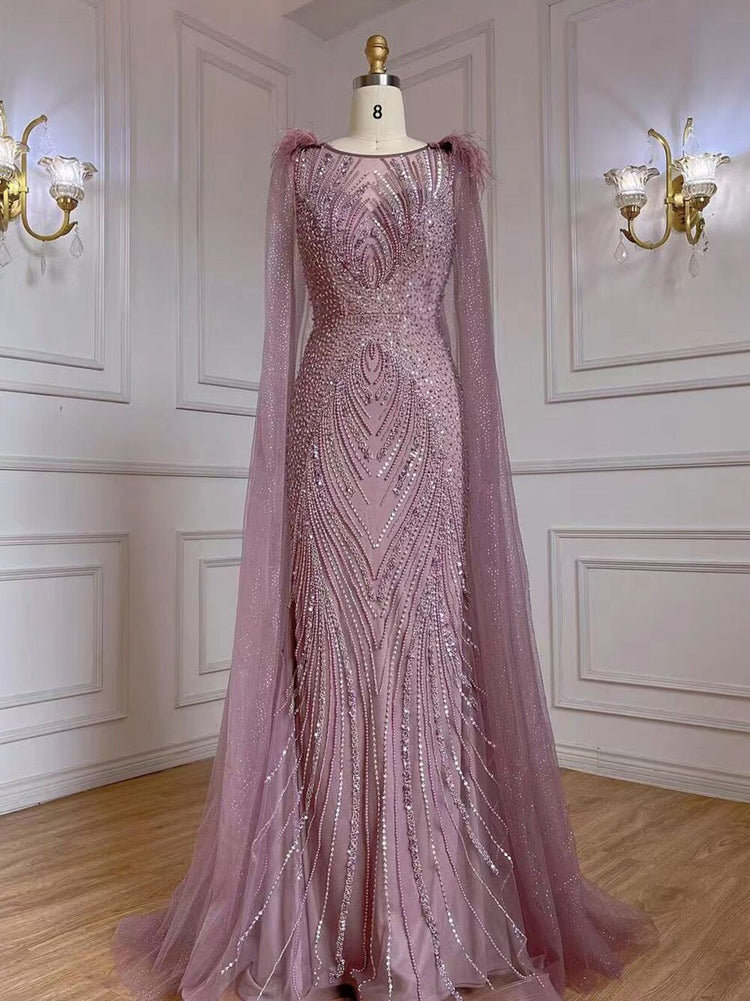 Vestido de Festa Luxo todo Decorado em Cristais com Manta - Modelo Especial