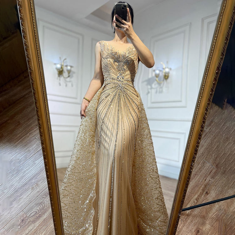 Vestido de Festa com Cauda Volume - Modelo Especial