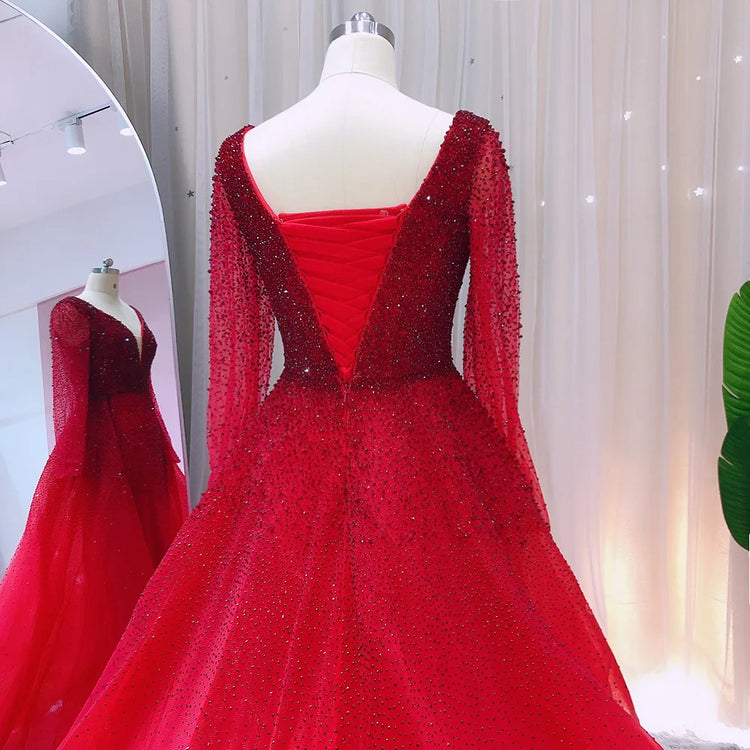 Vestido de Festa com Saia Brilho Vermelho e Decote - Modelo Especial