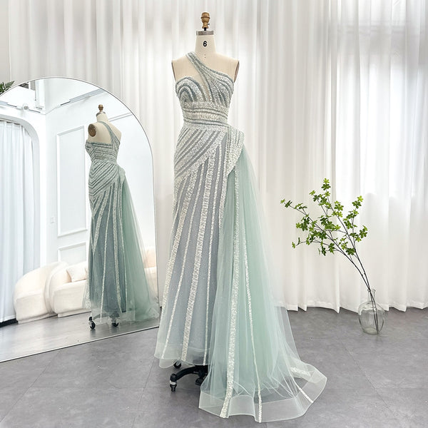 Vestido de Festa Luxo Ombro Assimétrico e Cauda em Tule - Modelo Especial