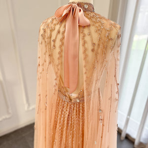 Vestido de Festa Maxi Luxo em Tecido Fluído Cravejado em Cristais - Modelo Especial
