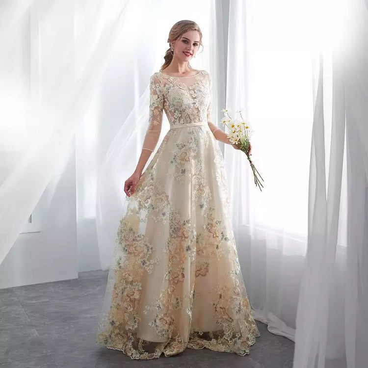 Vestido de Festa Luxo em Tule Champanhe com Estampa Floral