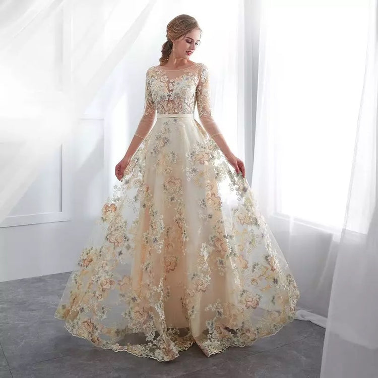 Vestido de Festa Luxo em Tule Champanhe com Estampa Floral
