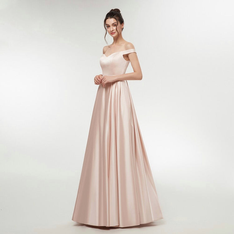 Vestido de Festa Longo Ombro a Ombro em Cetim com Cinto Decorado - Modelo Especial