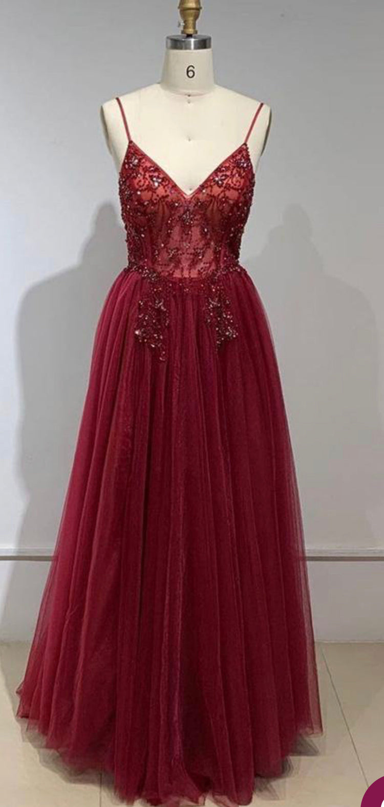 Vestido de Festa Luxo com Decoração em Cristais Florais (Pronta Entrega)