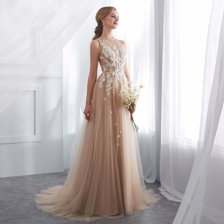 Vestido de Festa de Longo Brilho com Saia em Renda (Pronta Entrega)