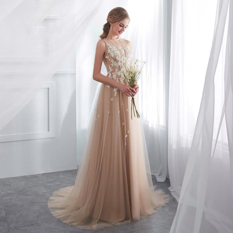 Vestido de Festa de Longo Brilho com Saia em Renda (Pronta Entrega)