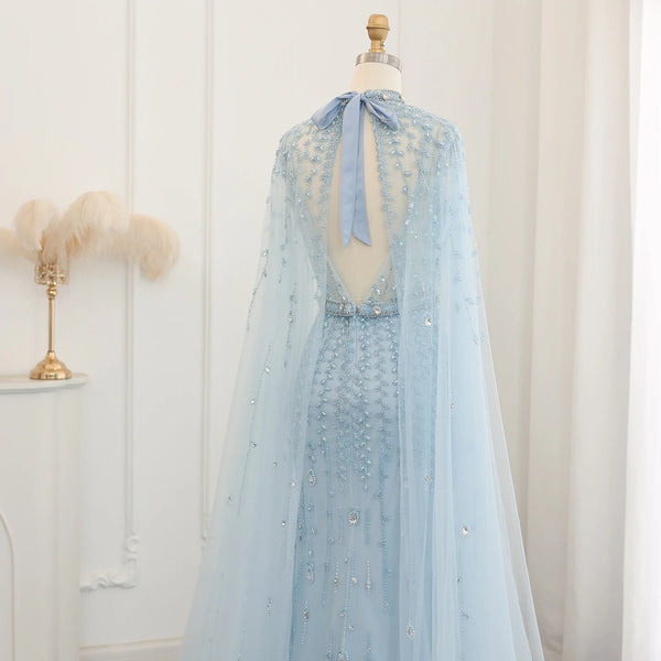Vestido de Festa Maxi Luxo em Tecido Fluído Cravejado em Cristais - Modelo Especial