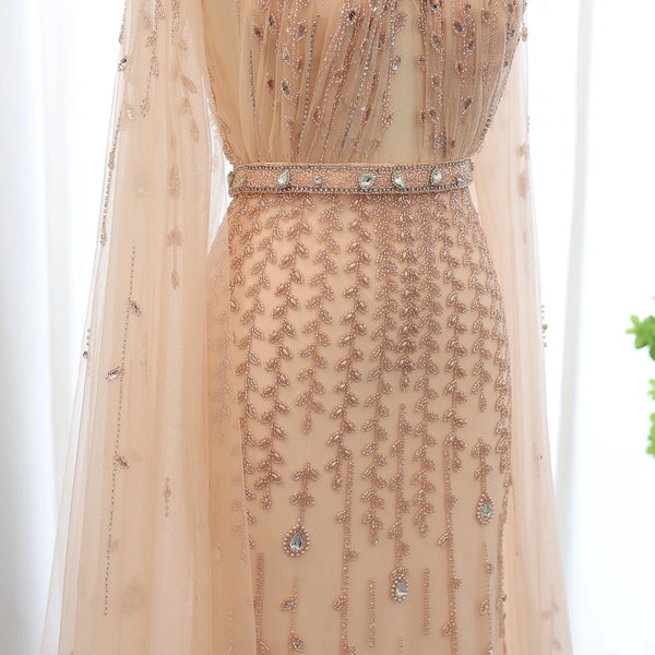 Vestido de Festa Maxi Luxo em Tecido Fluído Cravejado em Cristais - Modelo Especial
