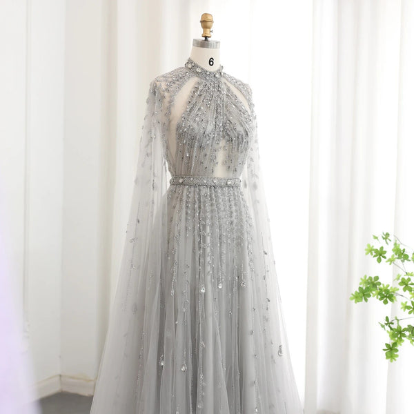 Vestido de Festa Maxi Luxo em Tecido Fluído Cravejado em Cristais - Modelo Especial