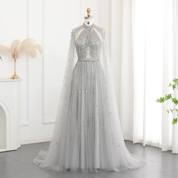 Vestido de Festa Maxi Luxo em Tecido Fluído Cravejado em Cristais - Modelo Especial