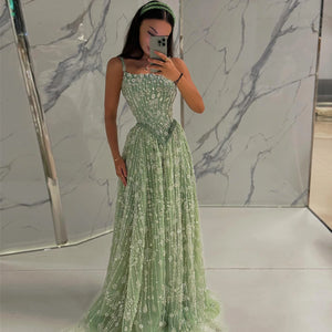 Vestido de Festa Luxo com Corset Decorado em Pérolas