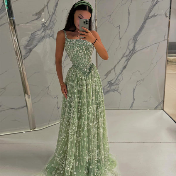 Vestido de Festa Luxo com Corset Decorado em Pérolas