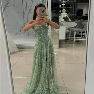 Vestido de Festa Luxo com Corset Decorado em Pérolas