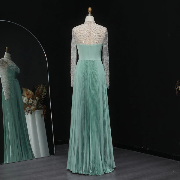 Vestido de Festa Luxo em Cetim Decorado com Cristais