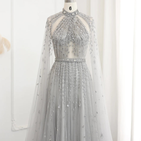 Vestido de Festa Maxi Luxo em Tecido Fluído Cravejado em Cristais - Modelo Especial