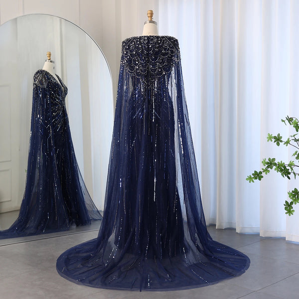 Vestido de Festa Maxi Luxo Adornado em Cristais com Capa Detalhada