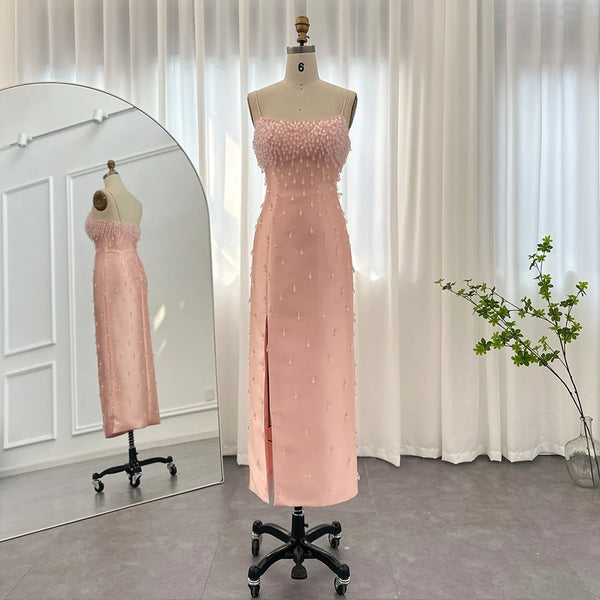 Vestido de Festa Charmoso com Alças Finas e Brilho