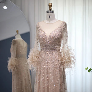 Vestido de Festa Longo Gala com Detalhes em Plumas (Pronta Entrega)