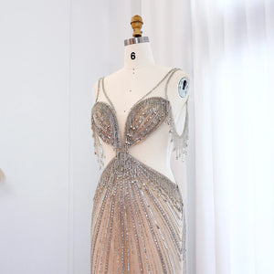 Vestido de Festa Longo com Cristais Butterfly Champanhe