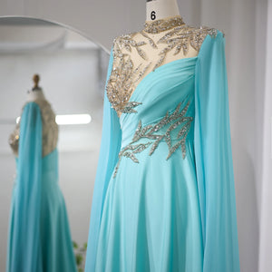 Vestido de Festa Longo Azul com Decorações Reais Douradas - Modelo Especial