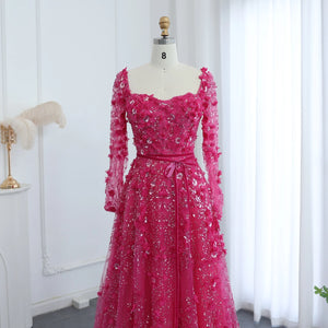 Vestido de Festa Longo Romântico Todo Decorado em Flores e Pedraria
