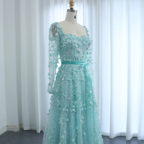 Vestido de Festa Longo Romântico Todo Decorado em Flores e Pedraria