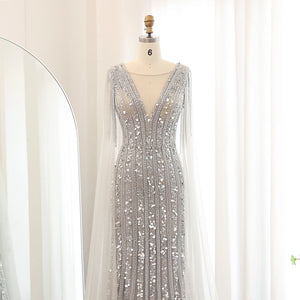 Vestido de Festa Longo Prateado com Decote V Brilho - Modelo Especial