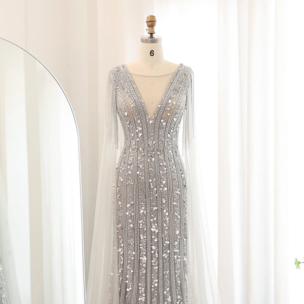 Vestido de Festa Longo Prateado com Decote V Brilho - Modelo Especial