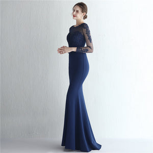 Vestido de Festa Longo com Detalhes em Renda e Apliques Florais Azul Marinho (Pronta Entrega)