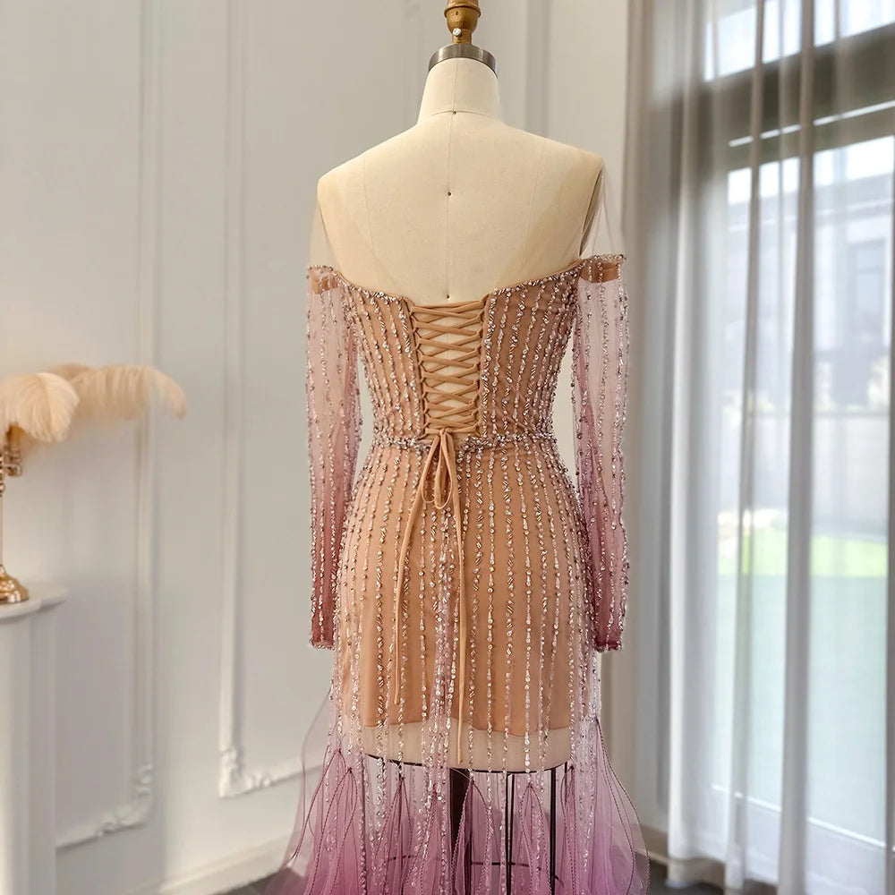 Vestido de Festa Luxo em Dupla Camada com Sobreposição com Pedrarias Bordadas