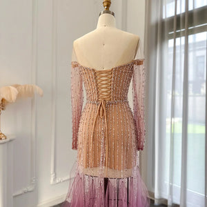 Vestido de Festa Luxo em Dupla Camada com Sobreposição com Pedrarias Bordadas