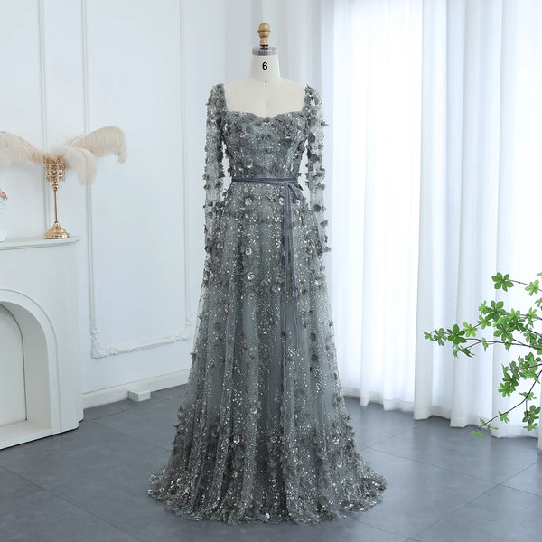 Vestido de Festa Longo Romântico Todo Decorado em Flores e Pedraria