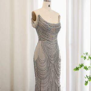 Vestido de Festa Longo Prateado Moderno - Modelo Especial