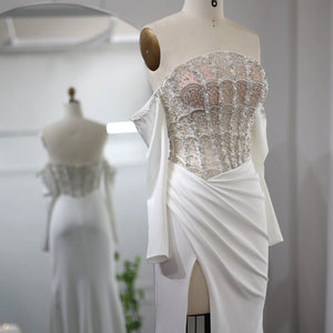 Vestido de Festa Estilo Sereia com Fenda Alta e Detalhes em Cascata