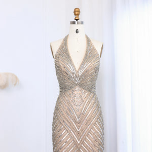 Vestido de Festa Luxo Clássico Cravejado em Cristais