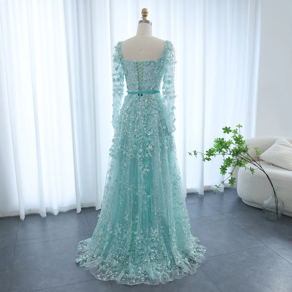 Vestido de Festa Longo Romântico Todo Decorado em Flores e Pedraria