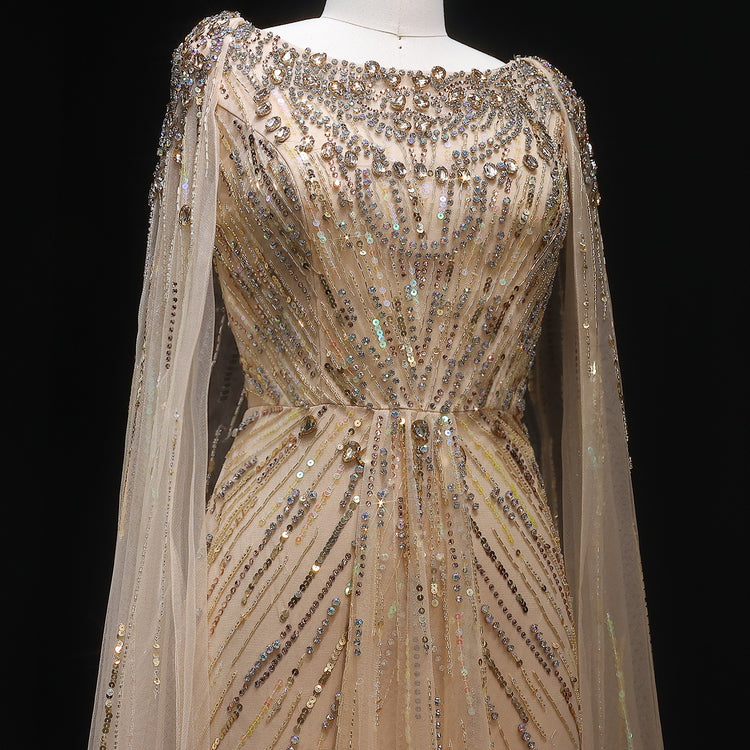 Vestido de Festa Maxi Luxo Adornado em Cristais com Capa e Busto Detalhado