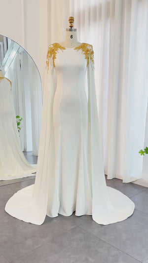 Vestido Luxo Clássico com Detalhes em Pedraria Dourados