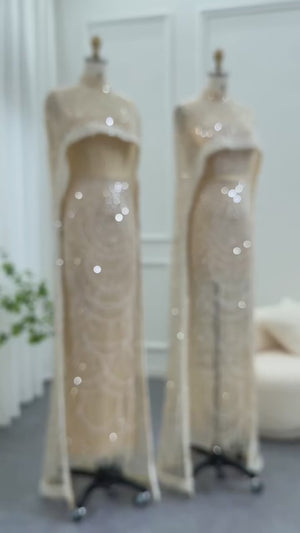 Vestido de Festa Luxuoso com Pérolas e Capa