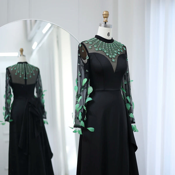 Vestido de Festa Longo Preto Majestoso com Detalhes Cristal