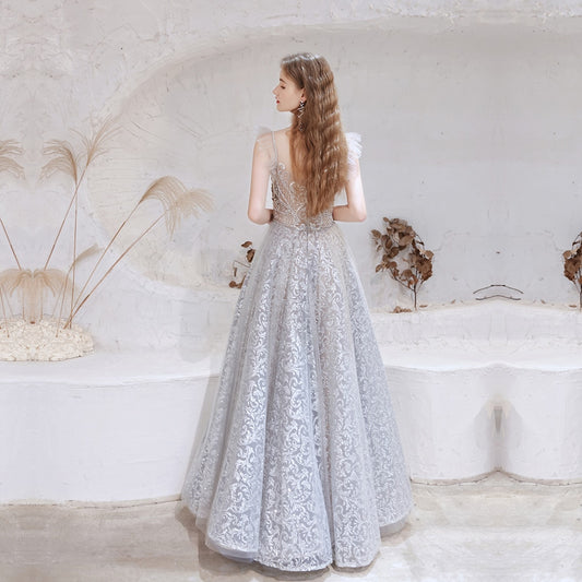Vestido de Noiva em Tule Todo Decorado em Pérolas e Brilho – Moncalieri