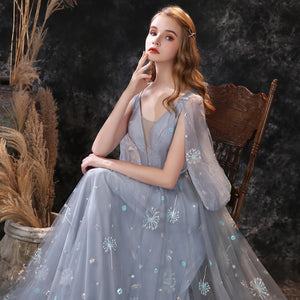 Vestido de Festa Longo Luxo com Detalhes Estrelas Bordadas - Modelo Especial