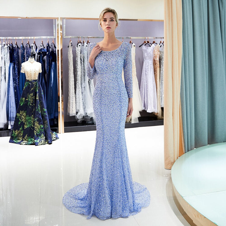 Vestido de Festa Longo Luxo Decorado com Pérolas e Cristais Azul Serenity - Modelo Especial
